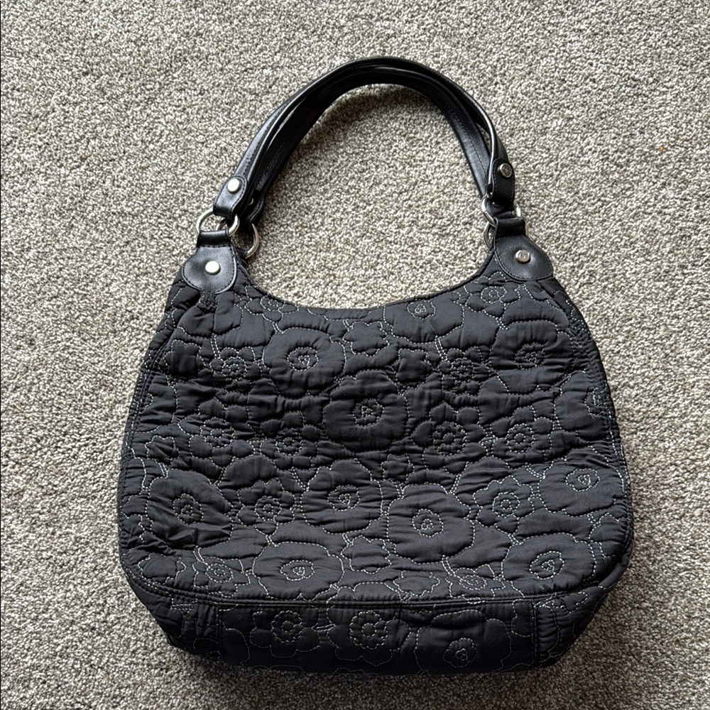 Thirty-one Elegant Black Quilted Handbag